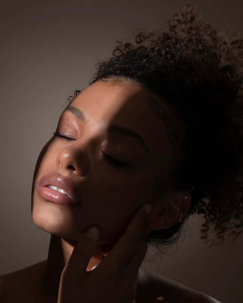 Burun Ucu Estetiği ile Tam Rinoplasti Arasındaki Farklar