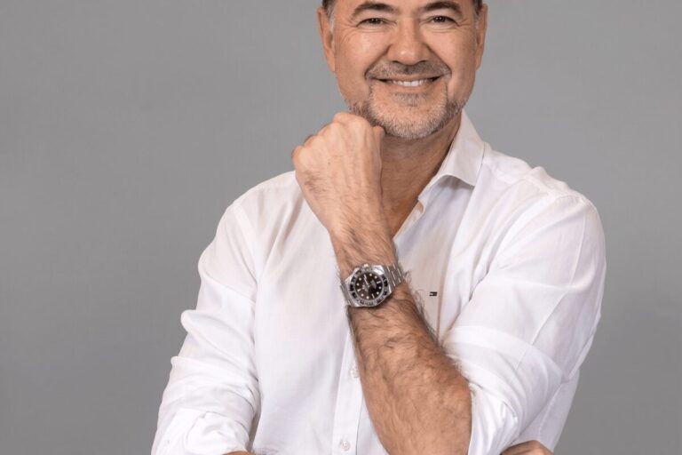Prof. Dr. Tunç Tiryaki alın germe ve kaş kaldırma